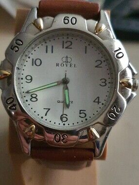 10/$20 Vtg Rovel Quartz Silver/White Leather Diver Style Men's Watch